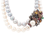 Collana in oro e argento con rubini, zaffiri, smeraldi, diamanti, perle